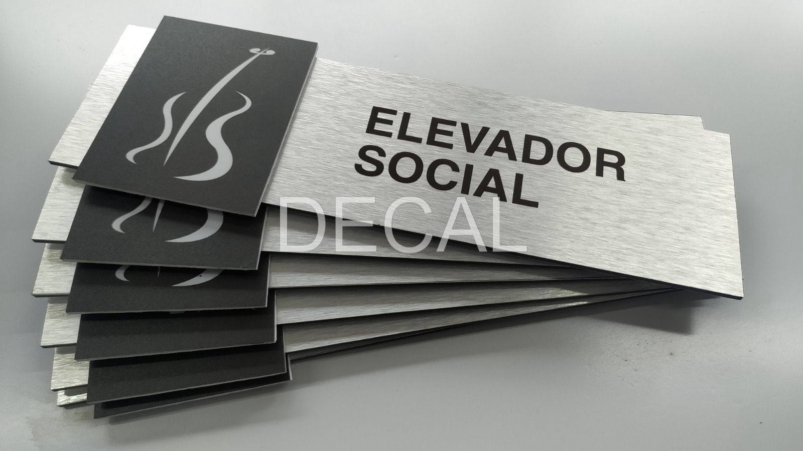 Placas de Condomínio 1