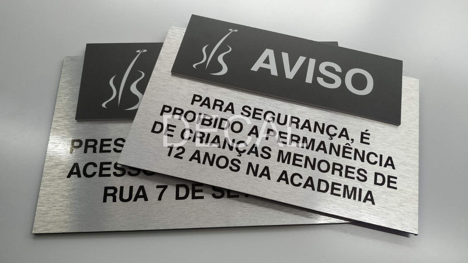 Placas de Condomínio 3