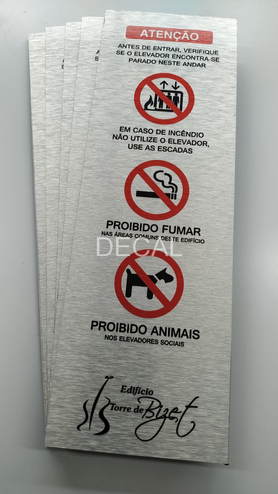 Placas de Condomínio 6